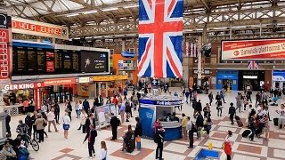 A Walk Through The London Victoria Station London England [upl. by Neelyt]